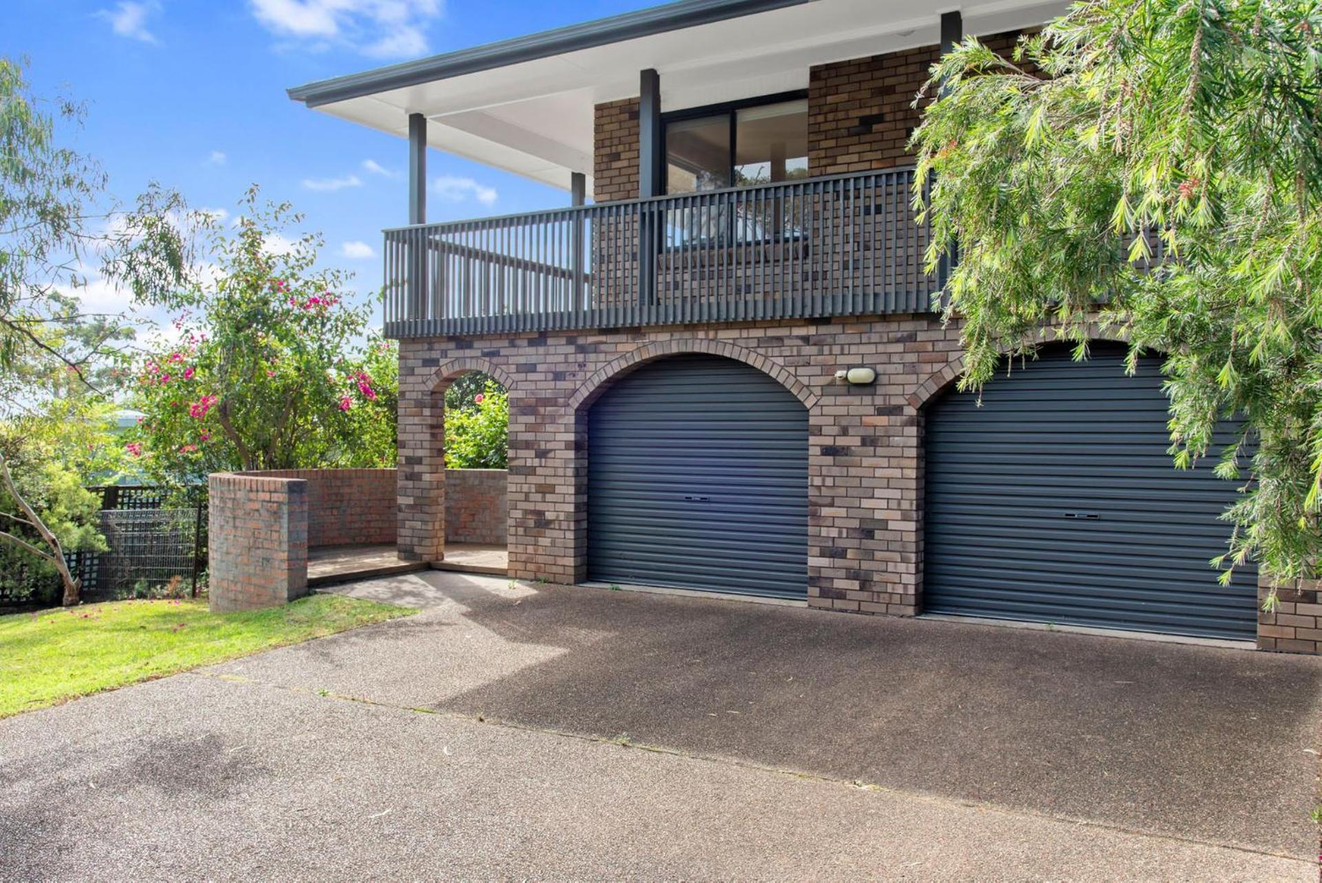 Sapphire Views - Narrawallee Beach Villa Exterior photo